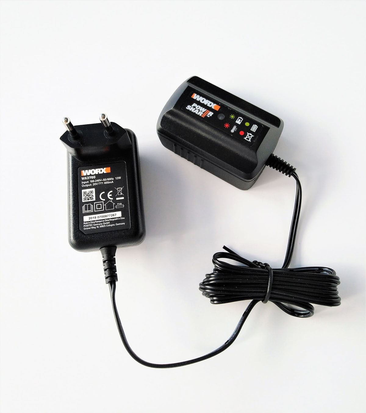 Worx WG157E (25) Netzteil / Ladegerät 100-240V/20V 12W WA3760 (Original)